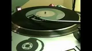 Errol Arawak - Creepers Dub
