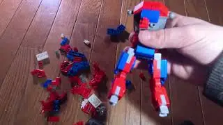 Goofy, Fun, Spiderman Lego build
