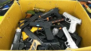 Airsoft Pro Pistol - Glock Full Auto Pistol / Bullets Greande