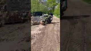 KL200 der Firma Jansen am Limit?Nur weil ich so leicht bin die Hydraulik schafft das ohne Probleme.