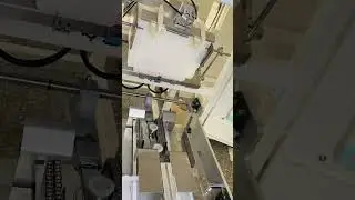Automatic empty plastic tray box case forming folding feeding machine