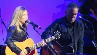 Bruce Springsteen & Sheryl Crow - Redemption Day - Live at MSG, New York City (04/11/2019)