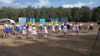 Танцювальний колектив в Жашкові на День Незалежності України!