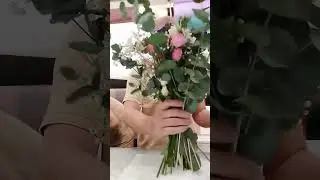 pink flower design #flower #flowerbouquet #bouquet #flowerarrangement #flowertutorial