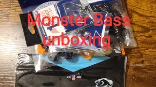 August Monster Bass unboxing! 