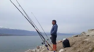 karakaya sazan avı#kamışla güzel sazanlar aldık#carp fishing