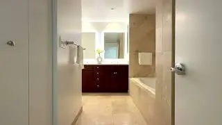 130 N Garland - Beautiful Chicago Downtown Lake-facing Condo for Sale
