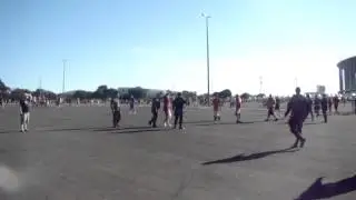 DeCanhota na Copa - Briga na sa&iacute;da do Man&eacute; Garrincha