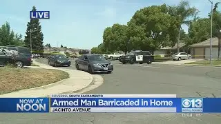 Police: Man Believed To Be Armed Barricaded In South Sacramento Home