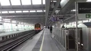 319005 arriving at Blackfriars