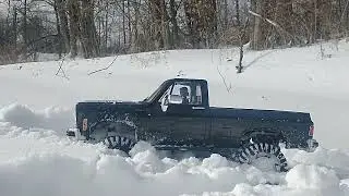 #snow #rc4wdk10 #rc4wd #keeprcfun  gettin her truckin stuck
