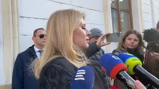 🔴 Prezidentka Zuzana Čaputová si prišla uctiť pamiatku Jana Kuciaka a Martiny Kušnírovej | Aktuality