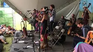 Rising Appalachia & Front Country - I'll Fly Away (live at the Winnipeg Folk Festival)