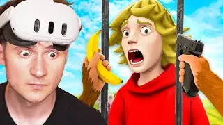 surviving CRAZY VISITORS in Monkey VR
