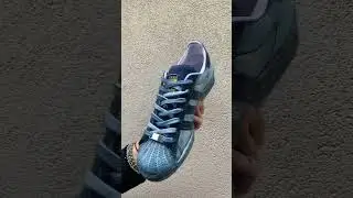 Adidas Superstar Personalizzate Delav&egrave; Blu e Linguetta Jeans - LLab Custom Sneakers