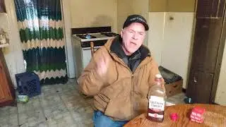 White old 50 year old rapper