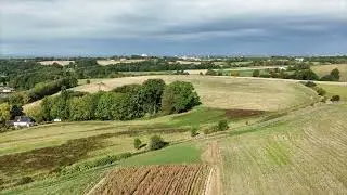 2025 08 27 - an der Korkenziehertrasse Solingen - ein Blick mit 249 gr. aus 120m Höhe in die Natur