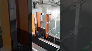 Cosmetic box labeling machine