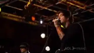 Simple Plan Your Love Is A Lie (AOL Sessions)