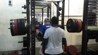 Eric Fiji Powerlifting assisted Squat 240kg - USP Fitness Centre