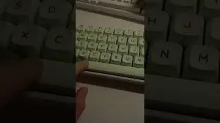 Кастом на базе Gk61 red optical switch lubed + PBT keycaps (Green)