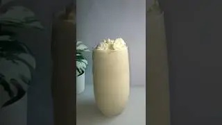 Vanilla Milkshake 🍦🥤#summerdrink #vanilaicecream #usa #asmr #milkshakerecipe