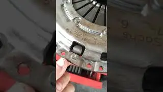 Sachs docisk skoda