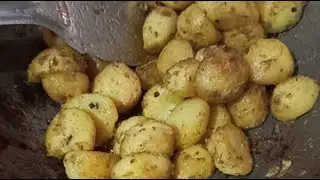 #dum aloo #puri ke #sath ♥️♥️🎉