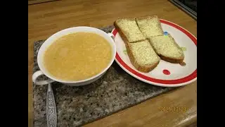 Spicy red lentil and tomato soup - suitable for vegans/vegetarians