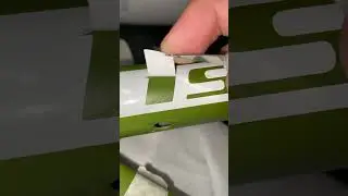 Part 2: Putting the decals #cycling #roadbike #rb #paintjob #decals