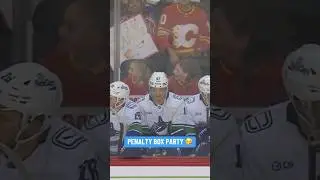 Vancouver Canucks Have 5 Men In The Penalty Box 😬