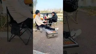 Friends in Europe are all using this rotating barbecue grill, you should try it too! #BlazeFor