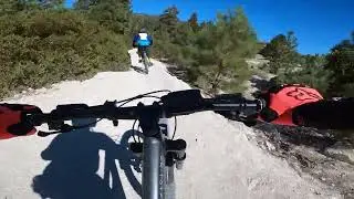 El Jefe clearing lower sundance jumps at Snow Valley bike park