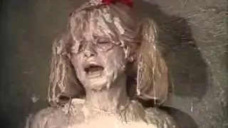 Klimbim gunge statues