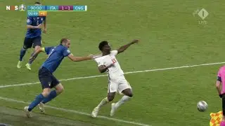 Giorgio Chiellini pulling Saka shirt - Italy vs England