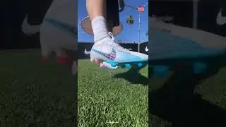 Kicking with the Mercurial Vapor from @nike's &ldquo;Blast Pack&rdquo; ⚪🔘