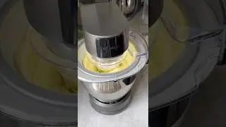 Watch until the end&hellip;#summerdessertrecipe #summertaste #pistachioicecream