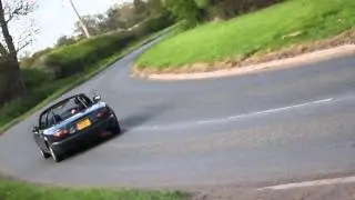 MX-5 1.8 RS - Eunos Roadster on the road