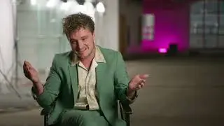 The beekeeper - itw Josh Hutcherson (Official video)