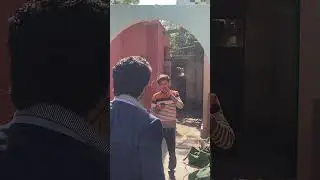 SRK Signature Pose Performed by Ali Josh | BTS | Ali Josh Shorts