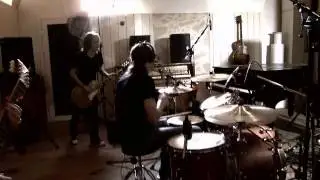 The Milestones - Shalalalovers (Official video)