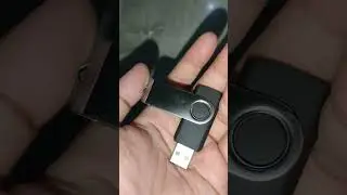 Flashdisk, Merek Robot warna hitam stock penyimpanan 🥰 #shorts