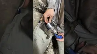 Как быстро надеть пыльник поршня тормозного суппорта #ремонт суппорта#ремонт тормоза#суппорт