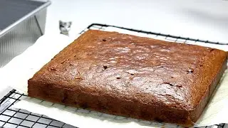 Banana Cake by Slice and Bites