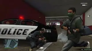 GTA V: Michael, Franklin, Trevor, Lamar Bank Heist 5 Star Cop Battle + Escape