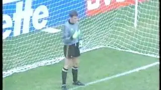 1990 (June 25) Republic of Ireland 0-Romania 0 (World Cup)-penalty kicks.mpg