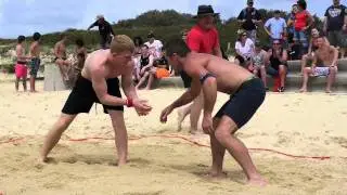 Oceania Beach Wrestling, Maroubra Beach, Sydney NSW.  Jayden Lawrence vs ...