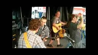 Checkpoint Charly - Crazy little thing called love