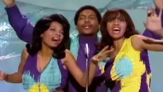 The Fifth Dimension Room at O Museum in The Mansion