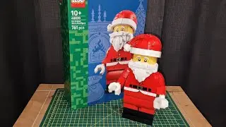 Lego Minifigures 40820 - Up-Scaled Santa Minifigure - Speed Build - #lego #legospeedbuild #legosanta